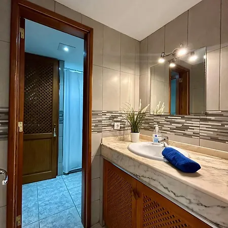 アパート The Cucharas